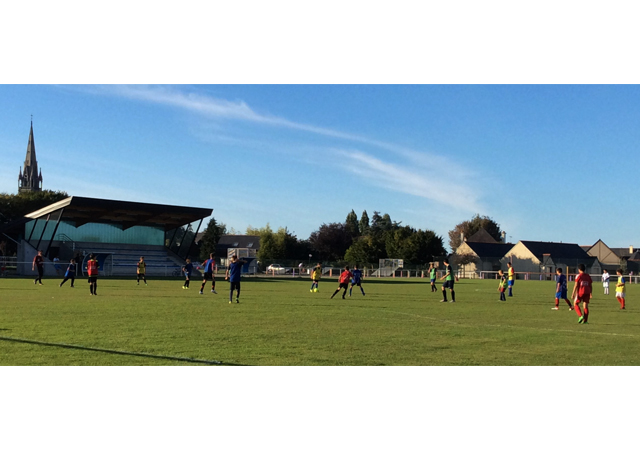 equipements-sportifs-terrain-de-foot